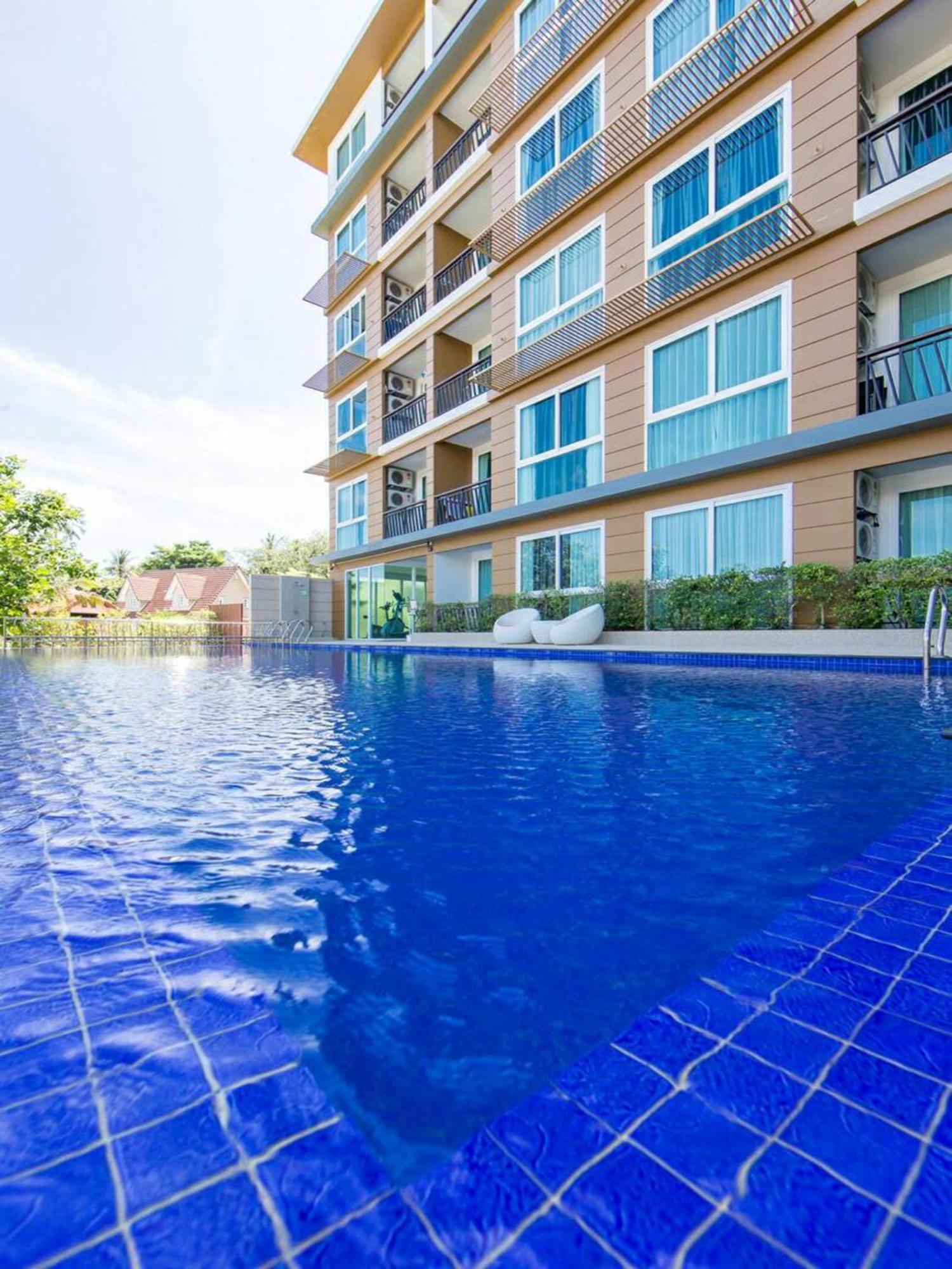 Grand Nai Harn Suites Rawai Экстерьер фото